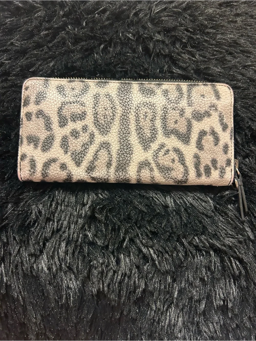 Calvin Klein Leopard Print Zip Around Continental Wallet | Animal Print